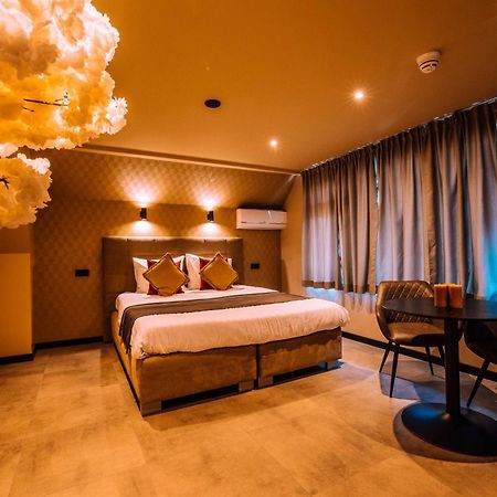 Hotel Buren Buren  Dış mekan fotoğraf