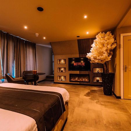 Hotel Buren Buren  Dış mekan fotoğraf