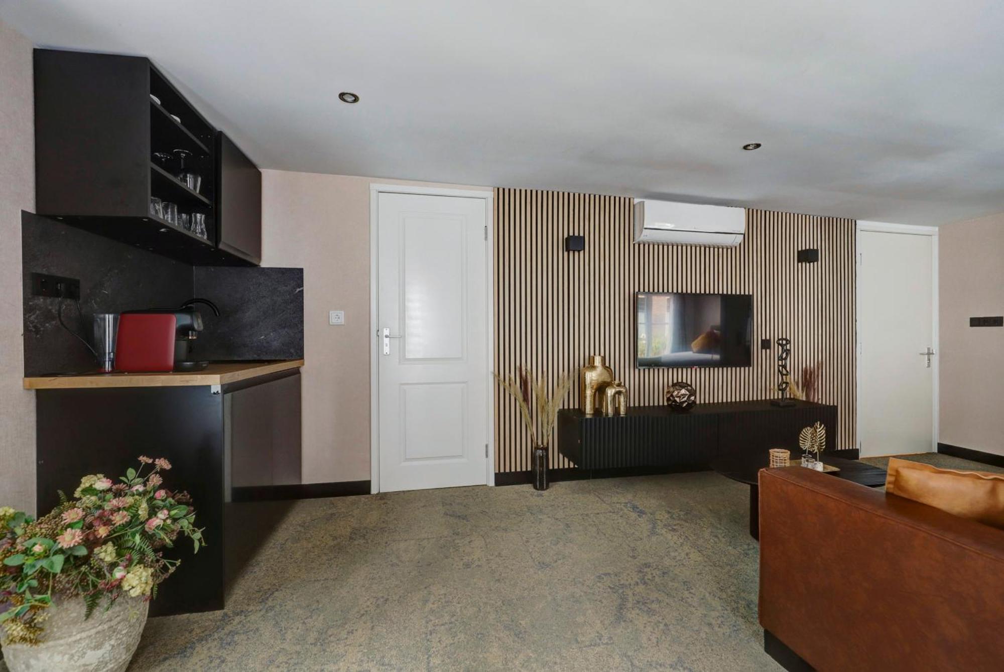 Hotel Buren Buren  Dış mekan fotoğraf