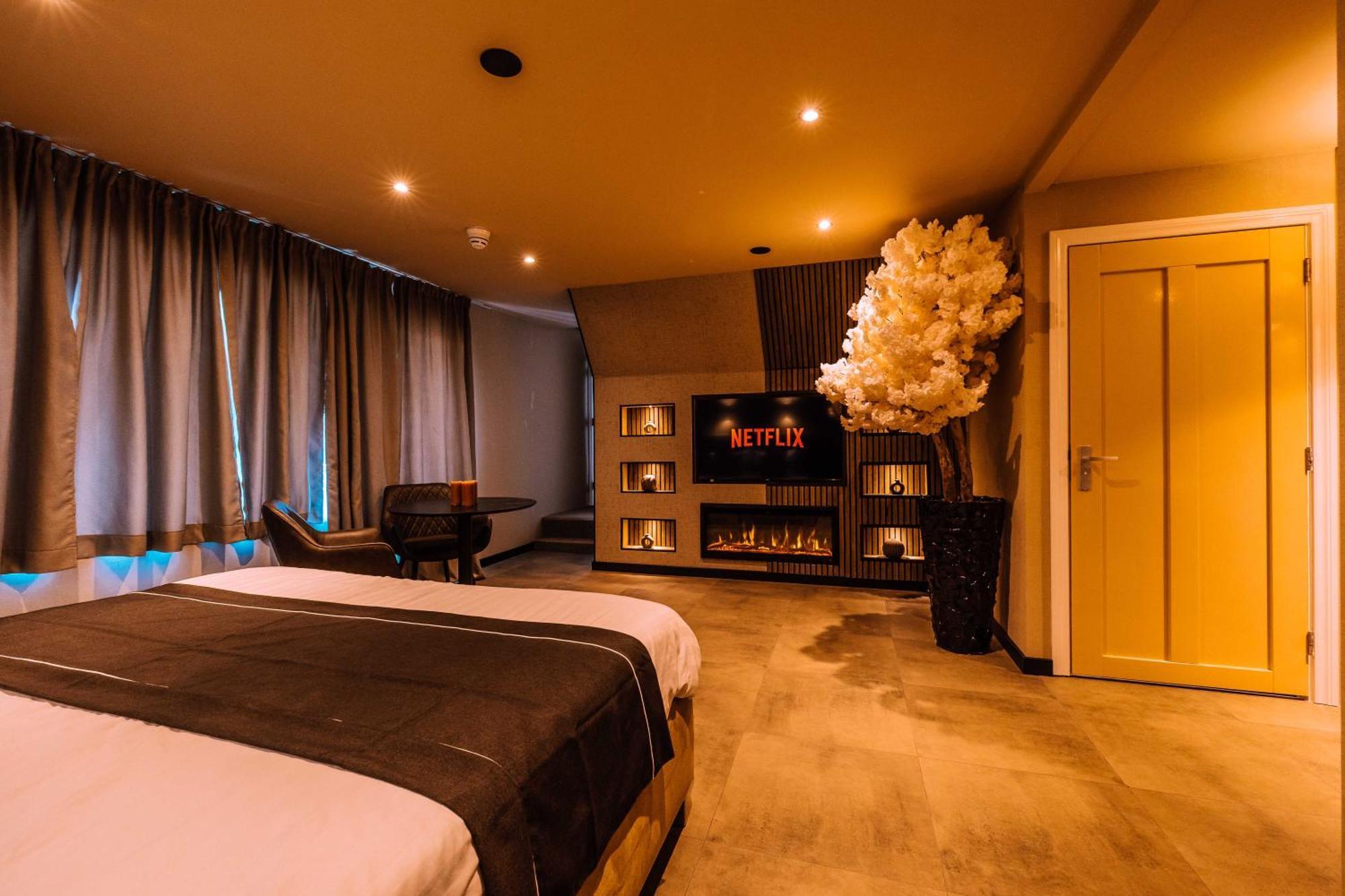 Hotel Buren Buren  Dış mekan fotoğraf