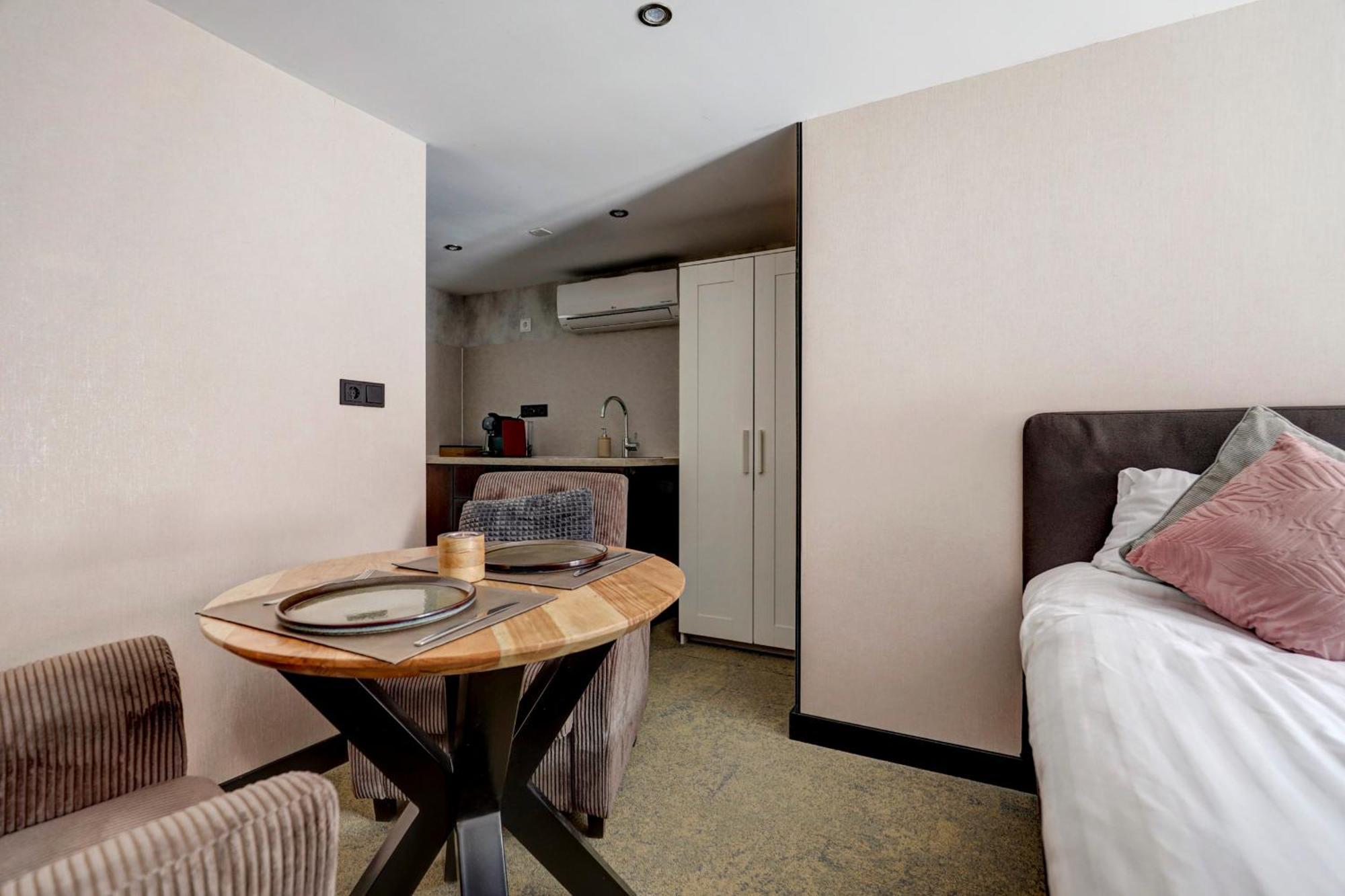 Hotel Buren Buren  Dış mekan fotoğraf